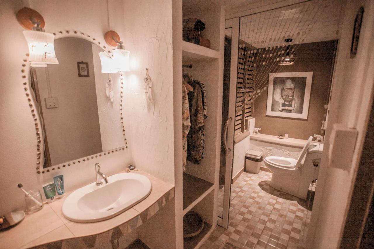 Cozy Huts Hotel Trat Ngoại thất bức ảnh