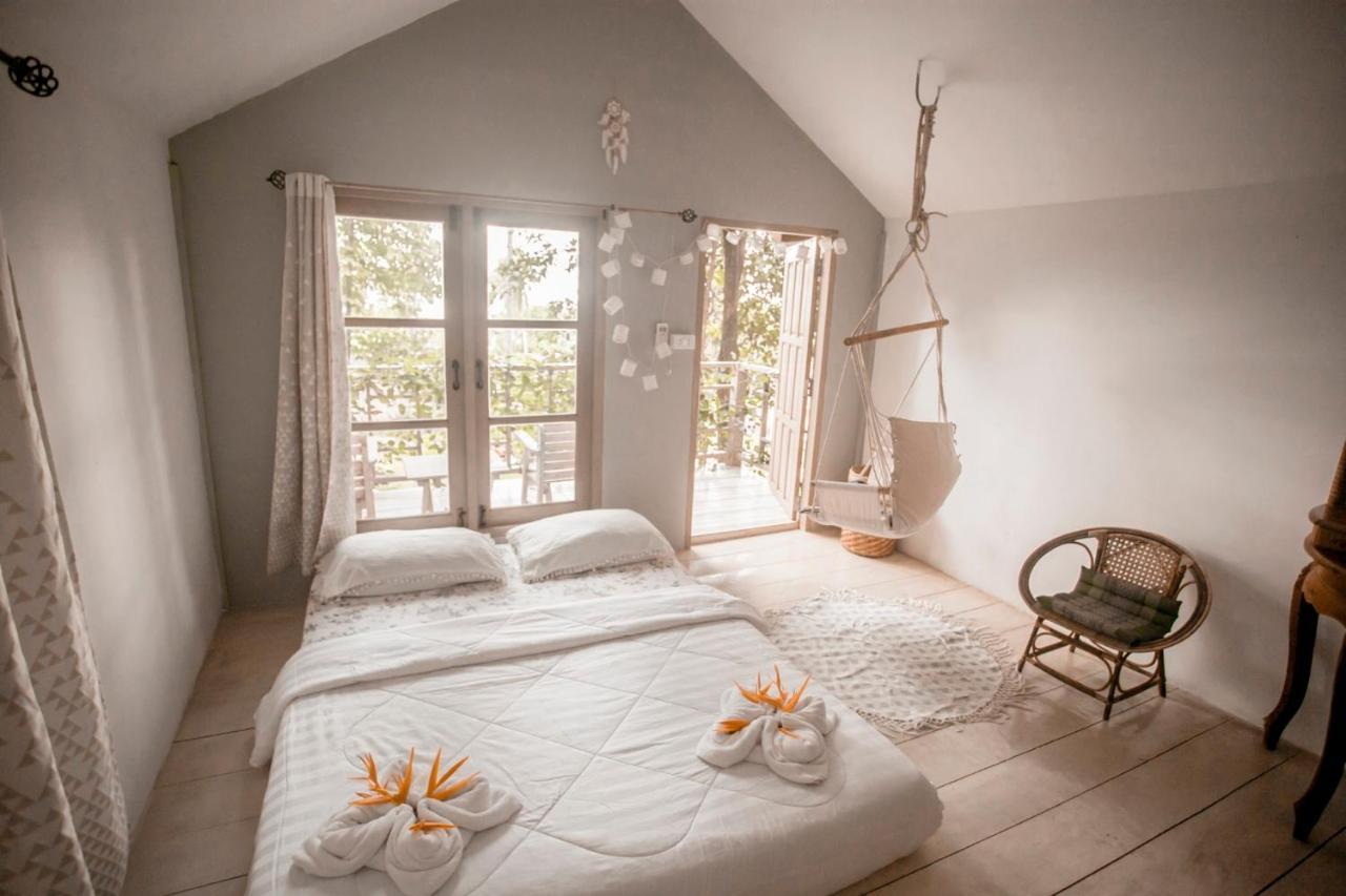 Cozy Huts Hotel Trat Ngoại thất bức ảnh