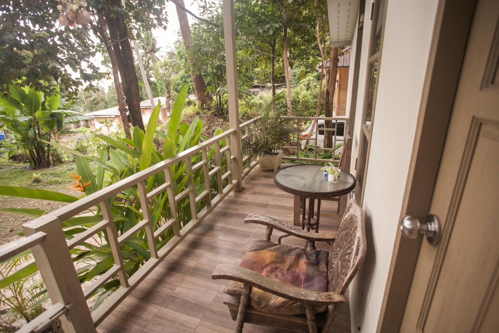 Cozy Huts Hotel Trat Phòng bức ảnh