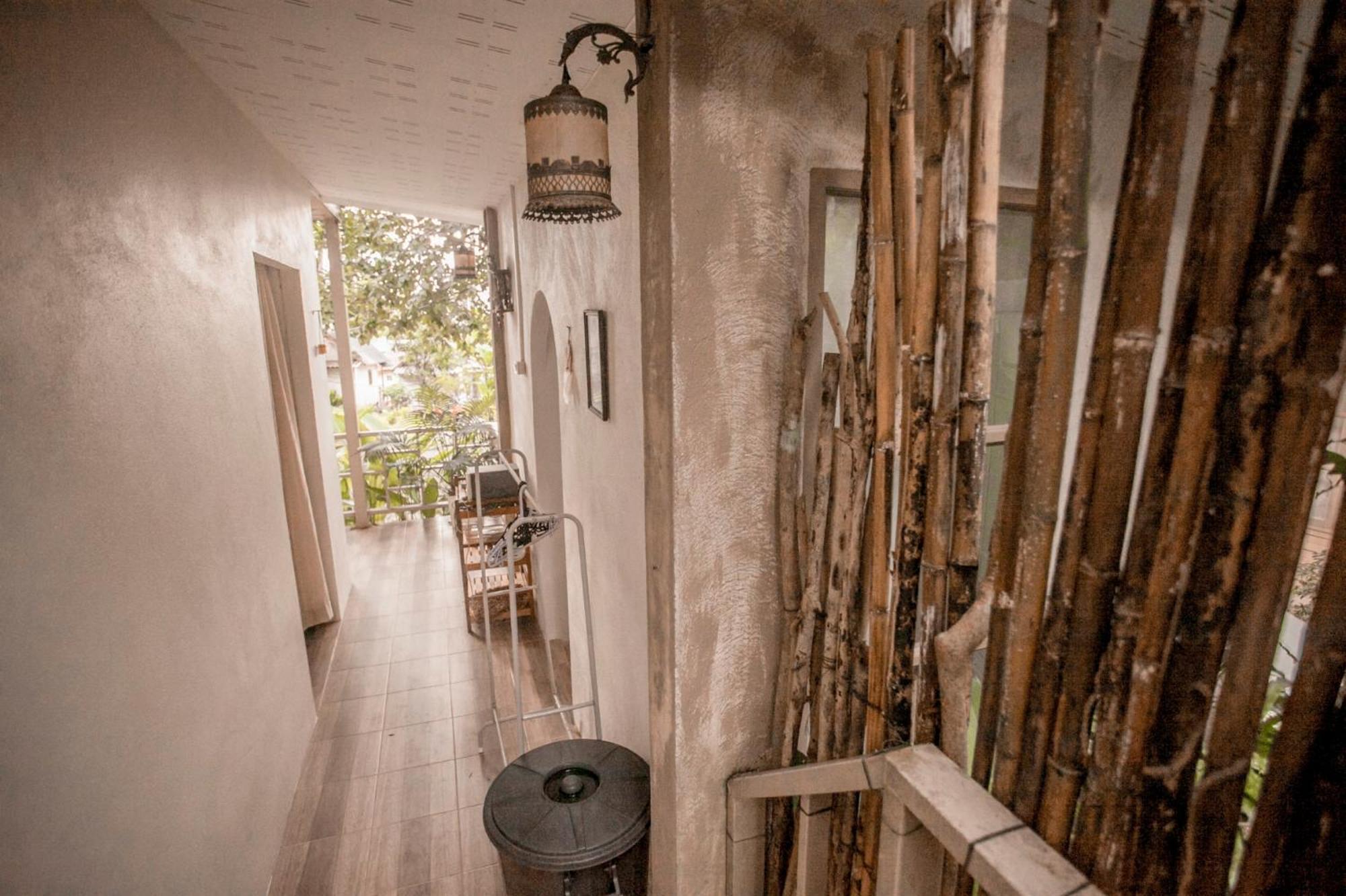 Cozy Huts Hotel Trat Phòng bức ảnh