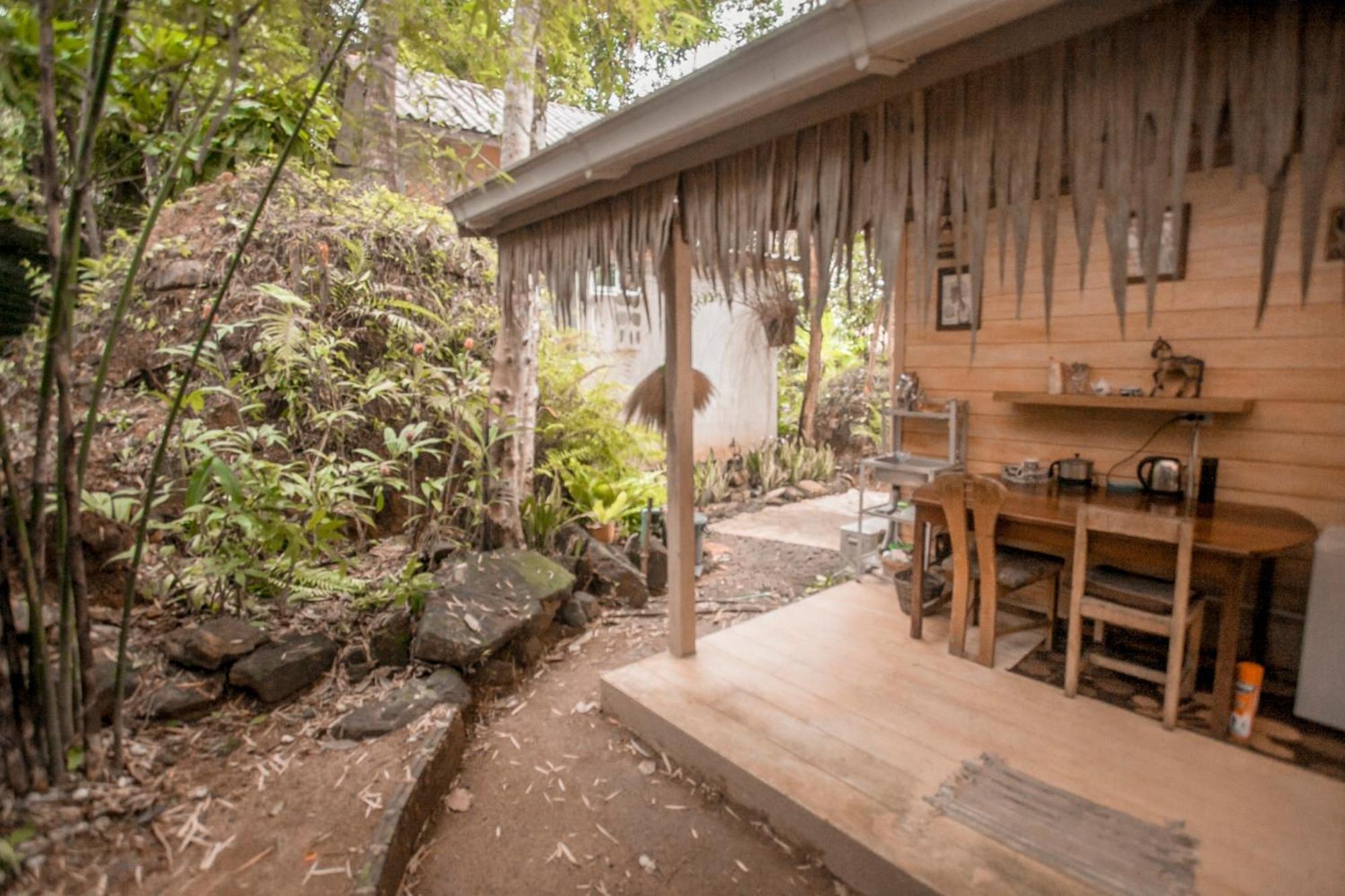 Cozy Huts Hotel Trat Phòng bức ảnh