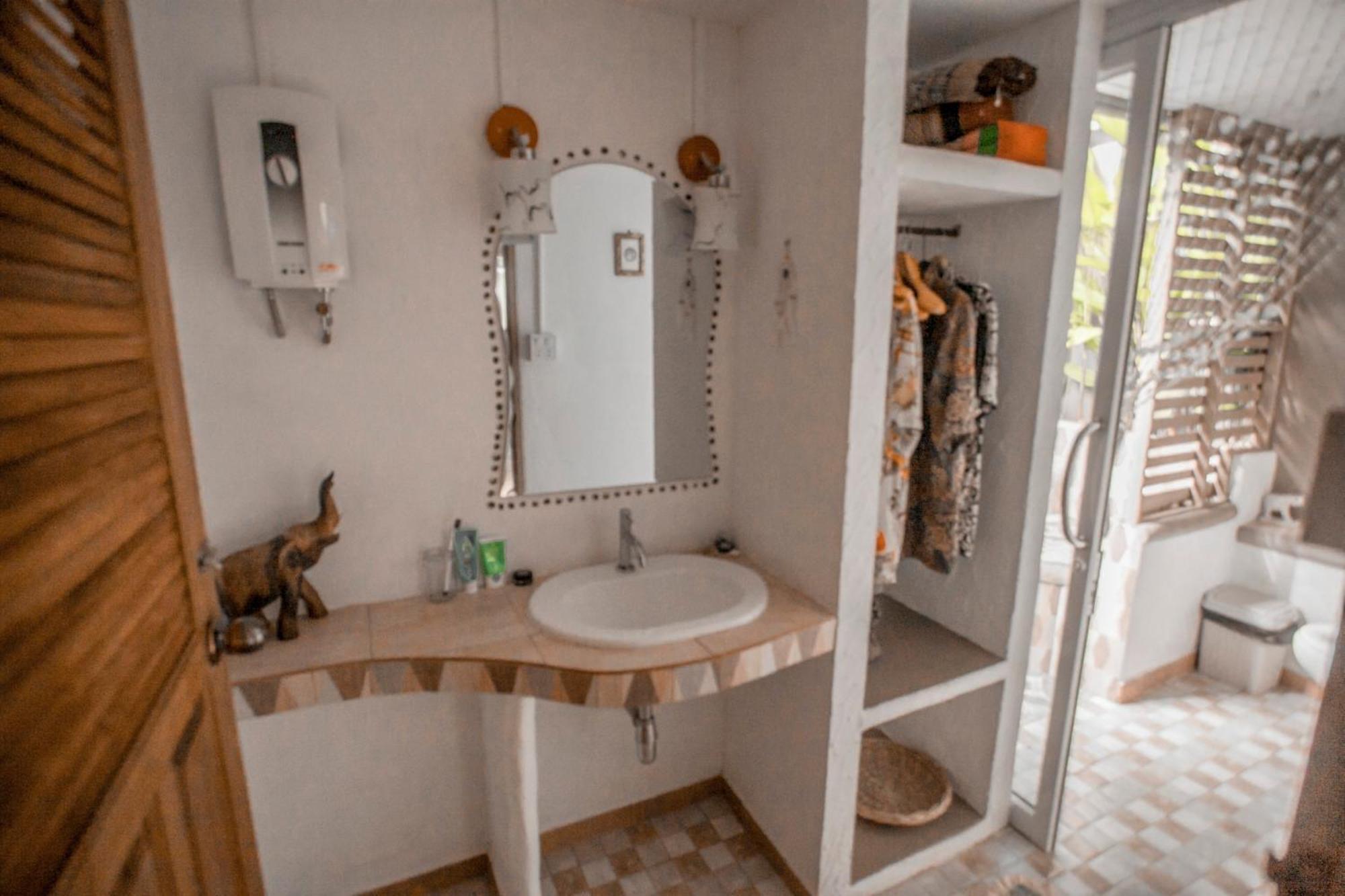 Cozy Huts Hotel Trat Phòng bức ảnh